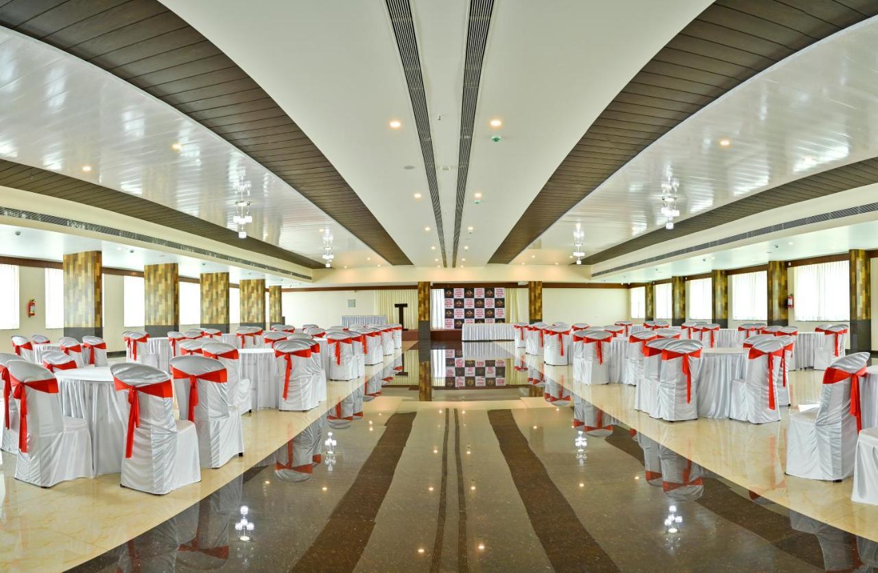 Hotel Laxmi Empire GOA Bagian luar foto