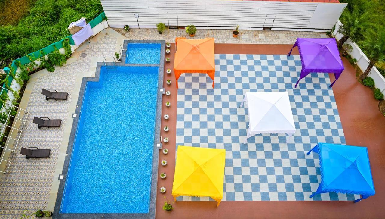 Hotel Laxmi Empire GOA Bagian luar foto